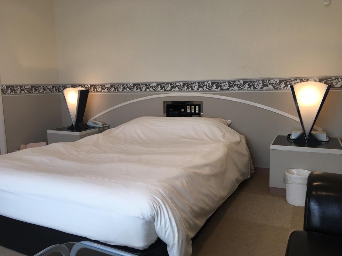 Business Hotel La Firenze Токио Экстерьер фото