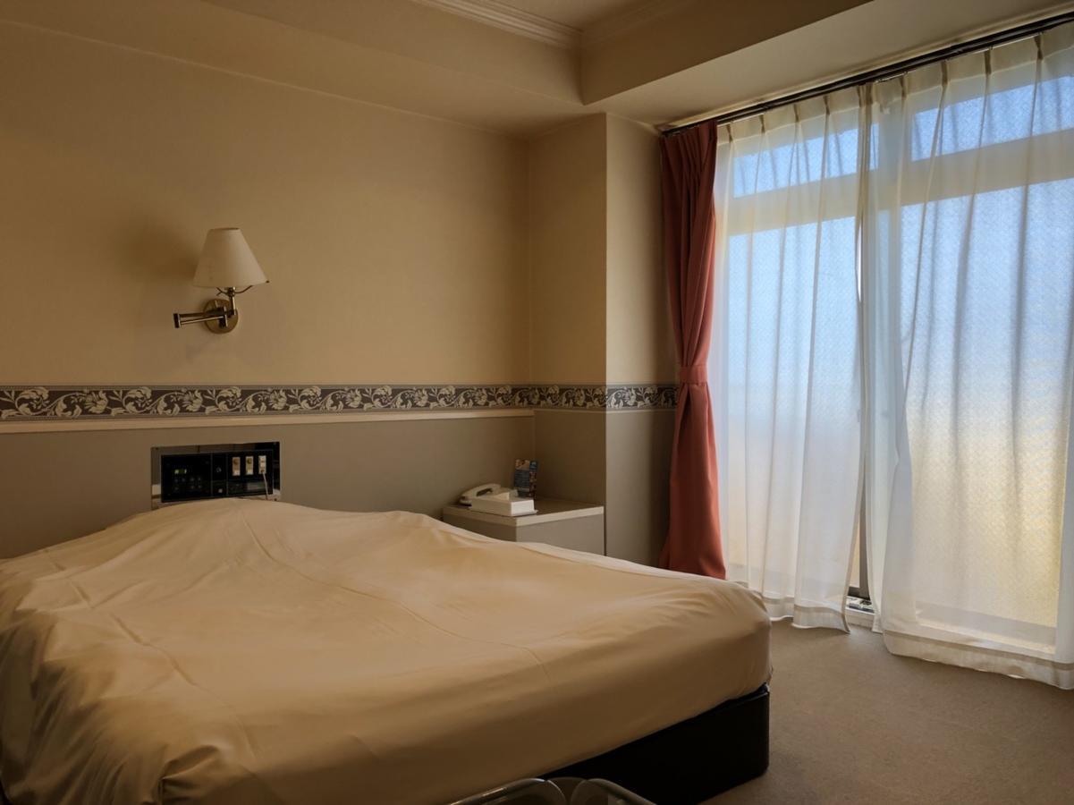 Business Hotel La Firenze Токио Экстерьер фото