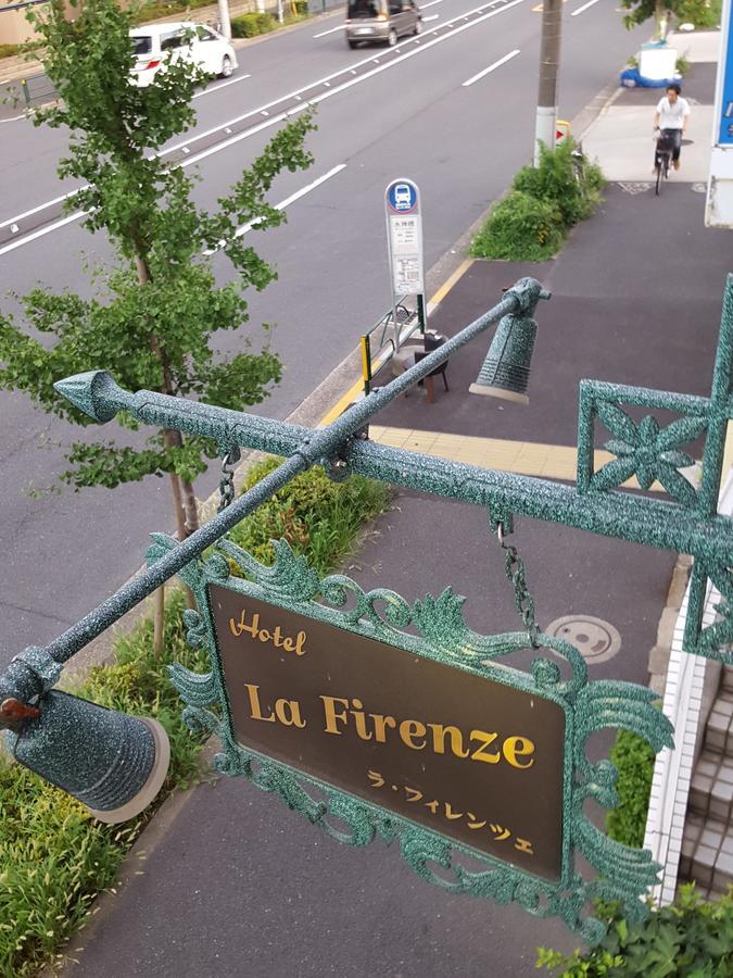 Business Hotel La Firenze Токио Экстерьер фото